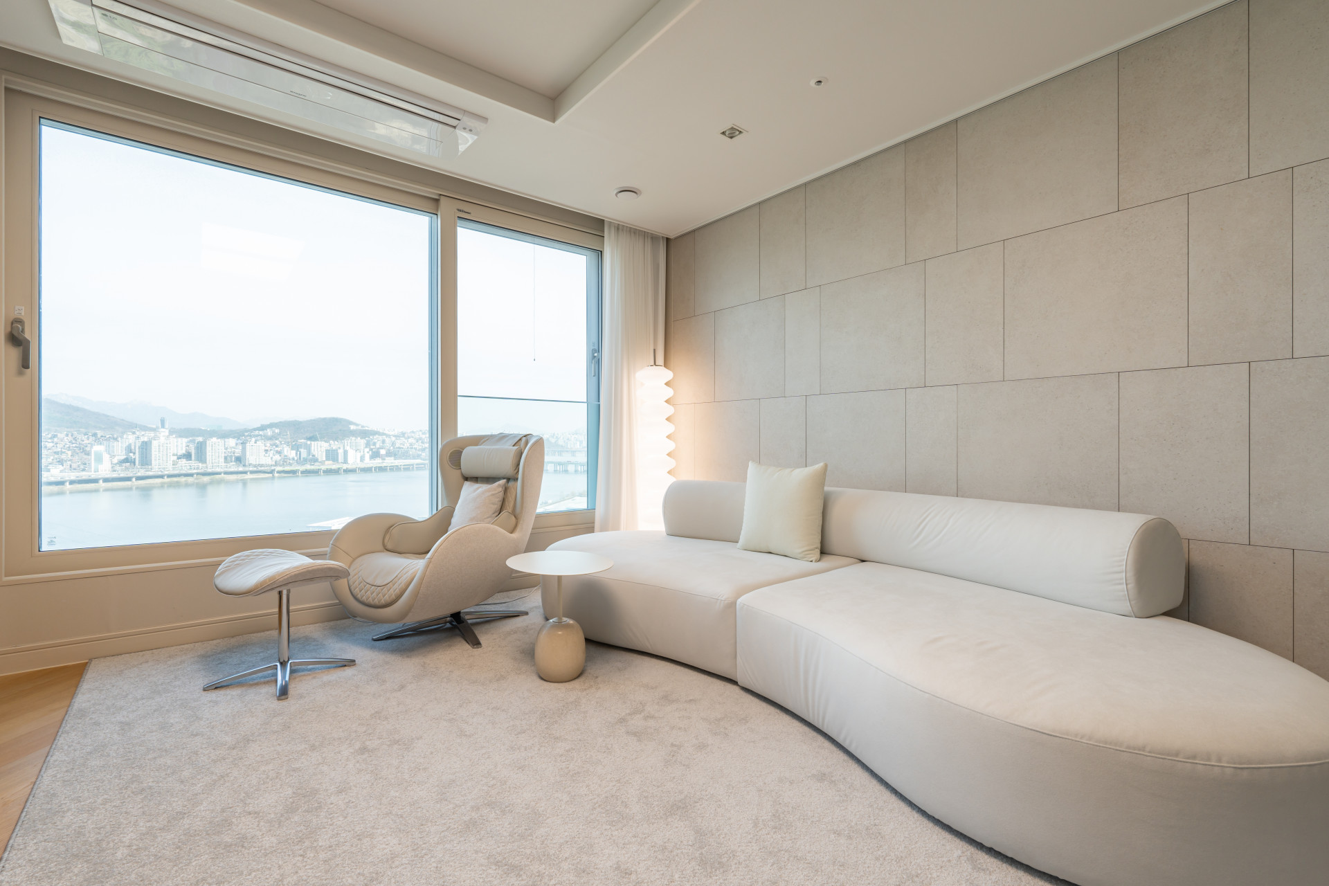 서울 서초구 아크로리버뷰아파트 거실 인테리어 애프터3