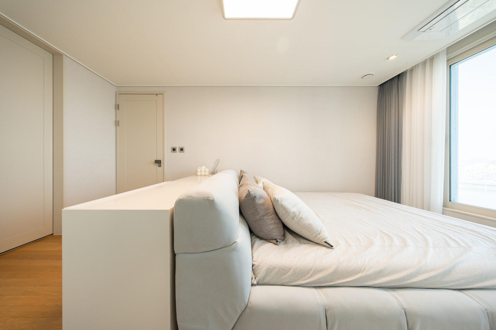 서울 서초구 아크로리버뷰아파트 침실 인테리어 애프터1