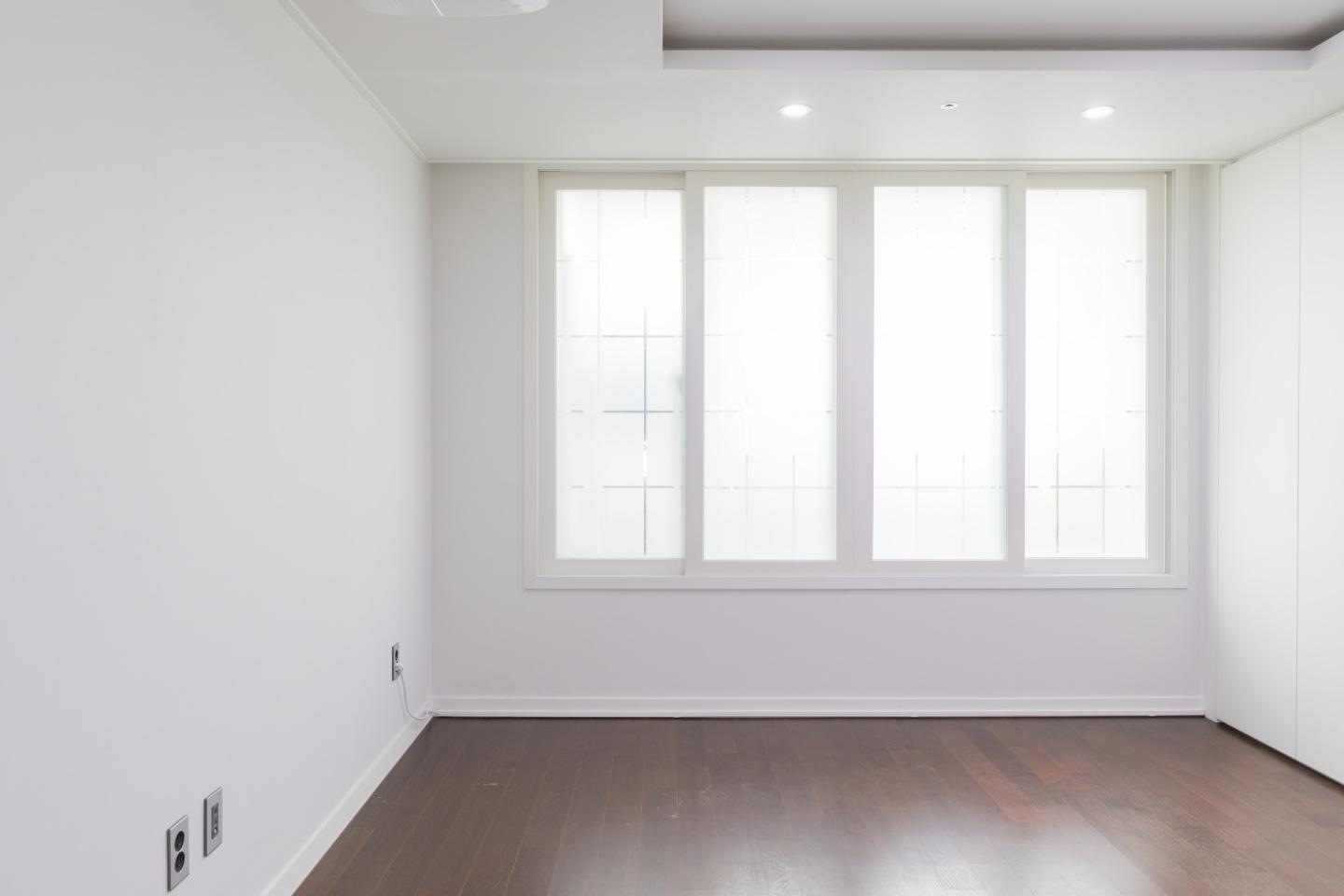 고객님의 취향과 필요에 부합하는 공간을 만들기 위해, 송파구 잠실 리센츠 아파트 48평 서재 인테리어가 궁금하다면 인테리어티쳐의 시공 없는 홈 스타일링 포트폴리오 바로 보러 가기